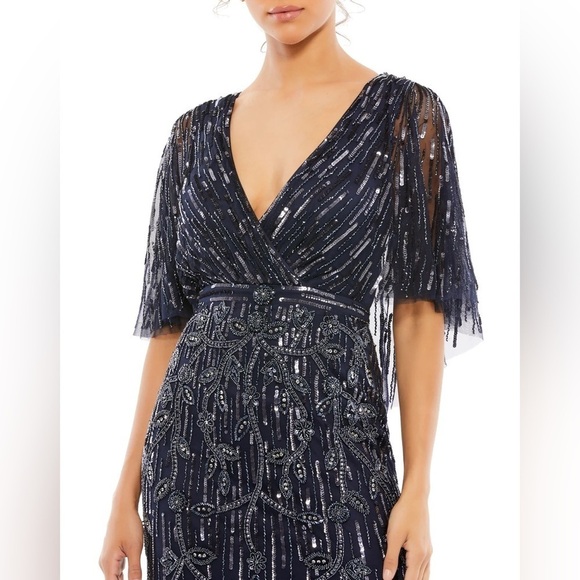 Mac Duggal 9064 NWT EMBELLISHED CAP SLEEVE FAUX WRAP TRUMPET GOWN - NWOT - Picture 4 of 12